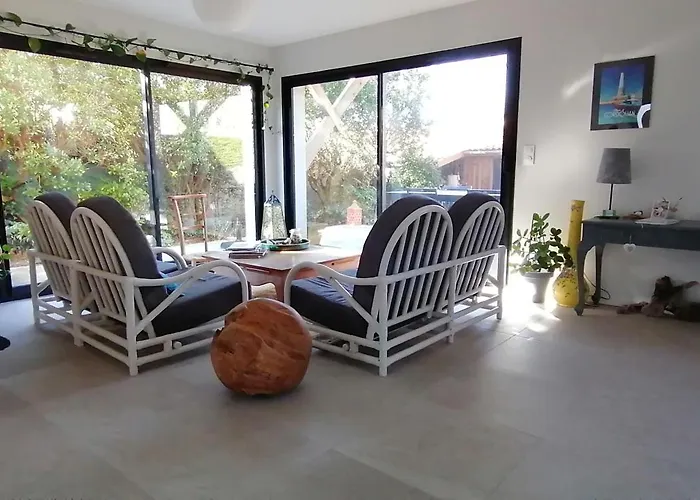 Les Callunes D'hotes Et Pour 2 Bassin D'arcachon ゲストハウス